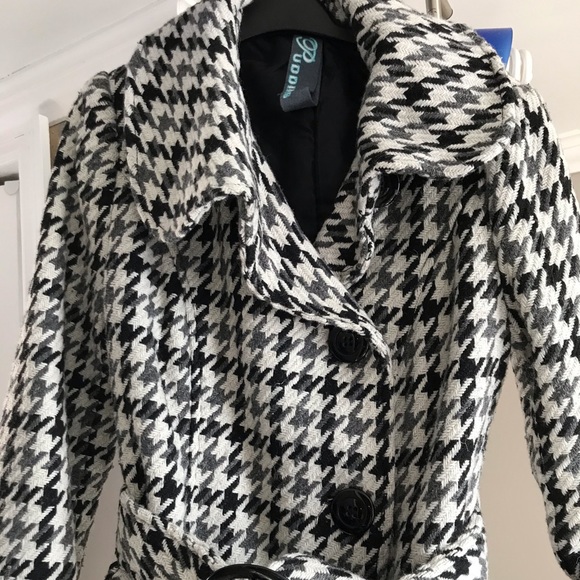 Women long wool coat  white, gray and black - Picture 4 of 8